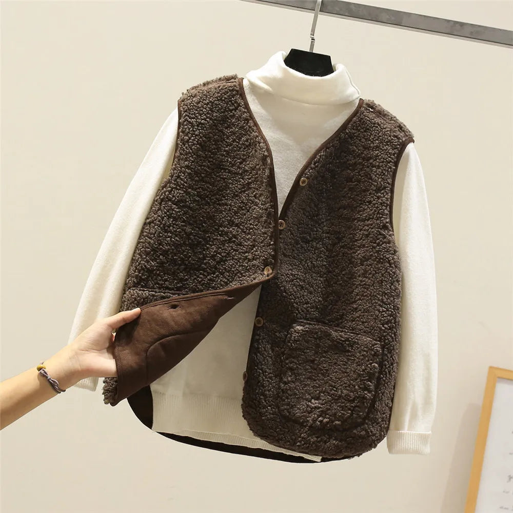 Mirelle | Versatile Chic Wool Vest