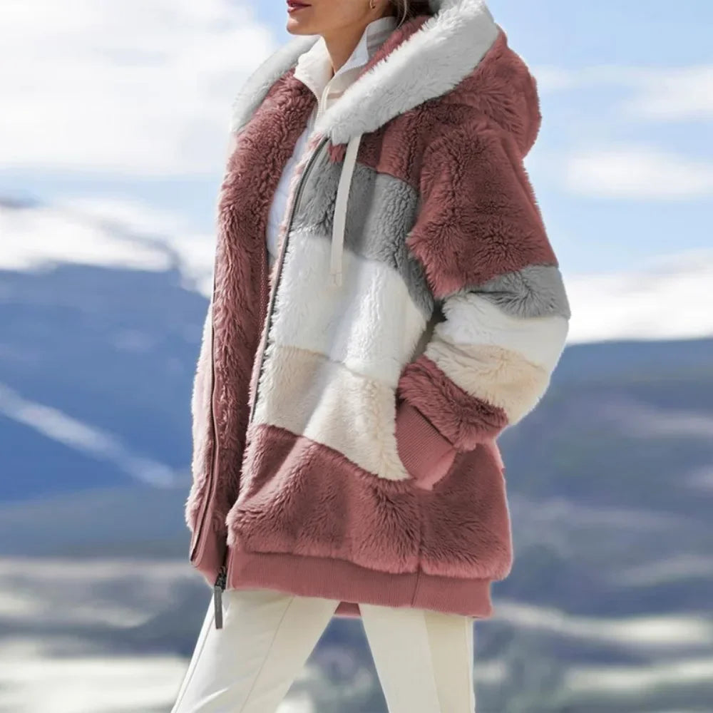 Avera | Women's Hooded Coat
