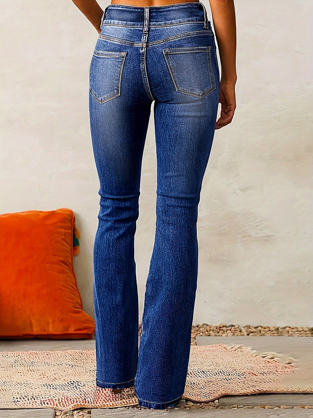 Dianne | Trendy High-Waisted Flared Jeans